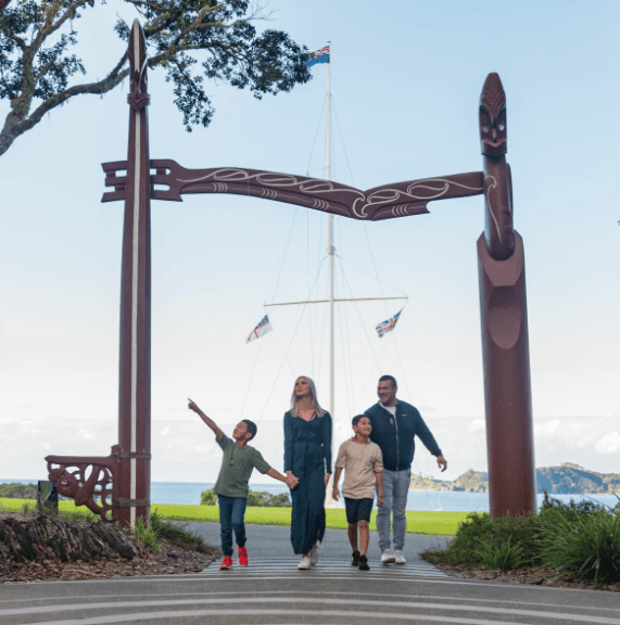 Beautiful Māori Sculpture on Snowy mountain top.